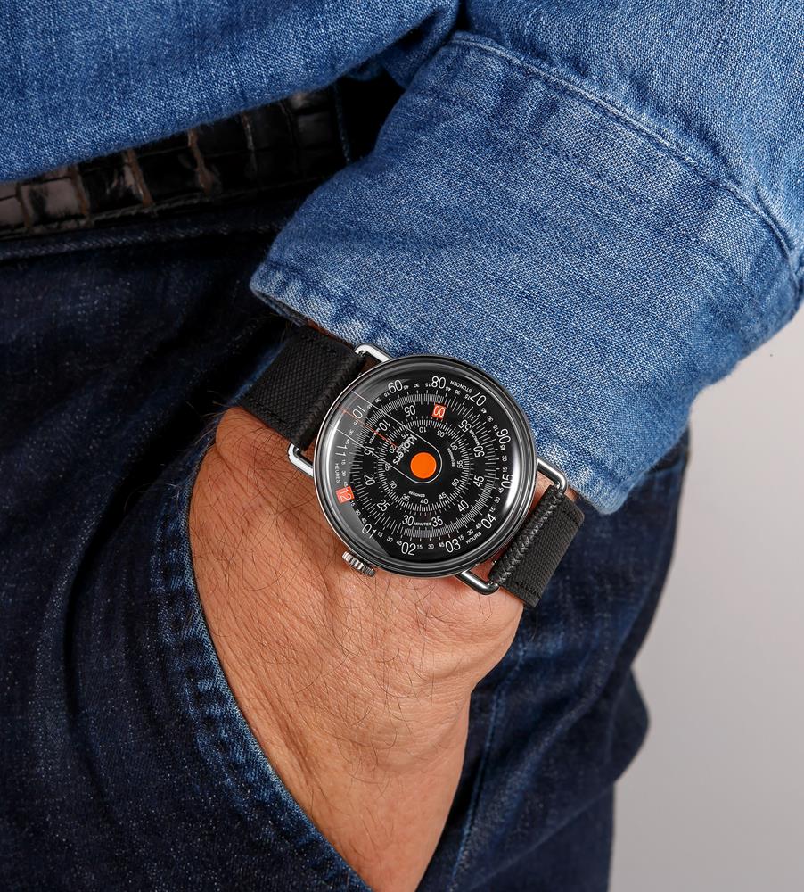 KLOK3 05 ORANGE DOT